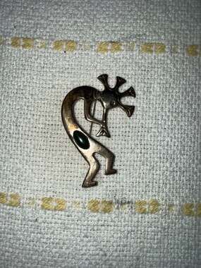 Vintage Sterling Silver Kokopelli Pin Brooch with Malachite Inlay